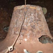 Gardziel absorbera uszkodzona pod wpływem korozji Gardziel absorbera uszkodzona pod wpływem korozji