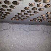 Głębokie wżery wzdłuż krawędzi skrzyni wodnej Głębokie wżery wzdłuż krawędzi skrzyni wodnej