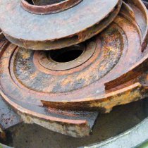 Oznaki uszkodzeń kawitacyjnych i korozyjnych pompy Oznaki uszkodzeń kawitacyjnych i korozyjnych pompy