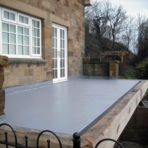 Balkon zabezpieczony bezspoinową warstwą materiału Belzona 3131 (WG Membrane) Balkon zabezpieczony bezspoinową warstwą materiału Belzona 3131 (WG Membrane)