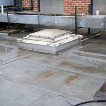 Połać dachu przed zastosowaniem materiału Belzona 3131 (WG Membrane) Połać dachu przed zastosowaniem materiału Belzona 3131 (WG Membrane)