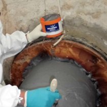 Nakładanie powłoki Belzona 5851 (HA-Barrier) na gorącej rurze zasilającej Nakładanie powłoki Belzona 5851 (HA-Barrier) na gorącej rurze zasilającej