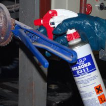 Smarowanie mechanizmów i komponentów Smarowanie mechanizmów i komponentów