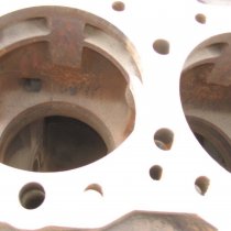 Kawitacja i korozja korpusu silnika