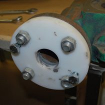 Forma przymocowana śrubami na powierzchni przylgowej kołnierza Forma przymocowana śrubami na powierzchni przylgowej kołnierza