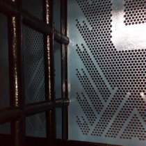 Dno sitowe z powłoką zabezpieczającą przed erozją i korozją