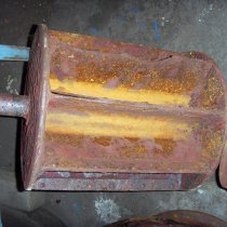 Znaczne uszkodzenie korozyjne wirnika pompy próżniowej