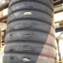 Uszkodzenia i rozdarcia pokrywy węży ssąco-opróżniających ropy