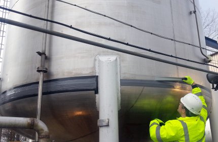 Połączenia naprawione u klienta z użyciem materiału Belzona 4301 (Magma CR1 Hi-Build)